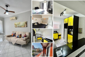Apê na Tupi com Ar Condicionado nos Quartos e Sala, Garagem e a 100m da praia